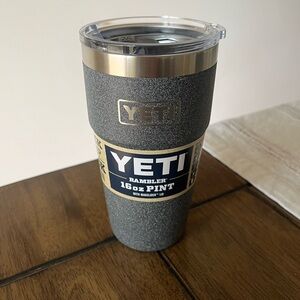 Yeti 16oz stackable pint in Black Stone
